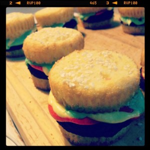 hamburgercupcakes
